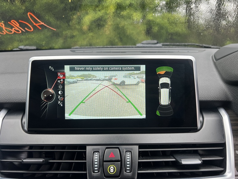 BMW 2 Series 218D Luxury Gran Tourer - U12228