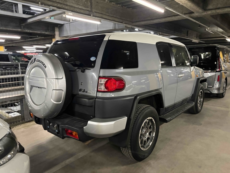 Toyota FJ Cruiser Offroad Package - U12232