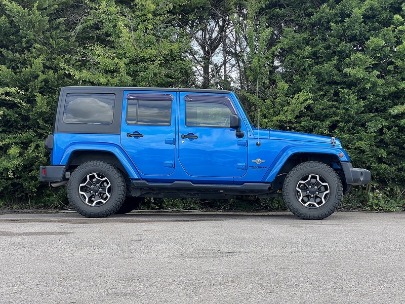 Jeep Wrangler V6 Sahara - U12234