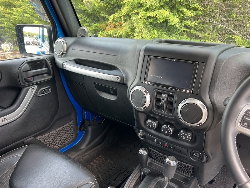 Jeep Wrangler V6 Sahara - U12234