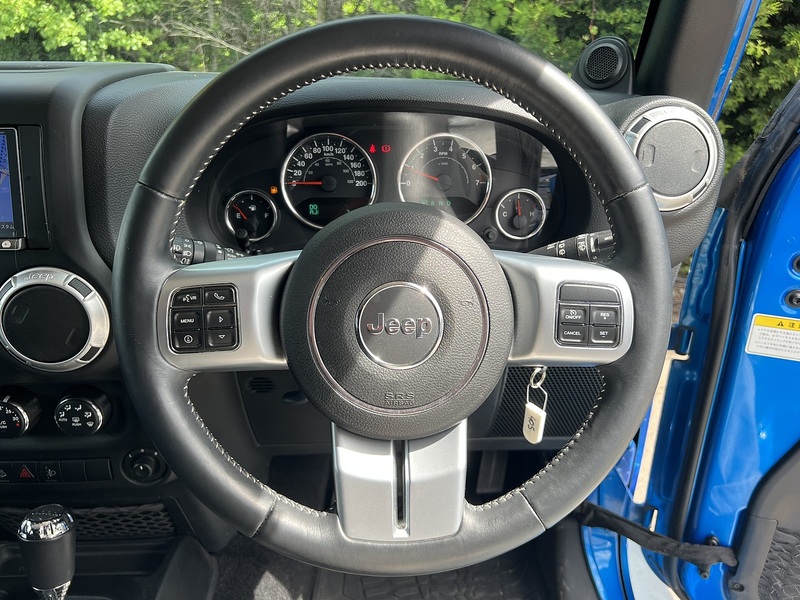 Jeep Wrangler V6 Sahara - U12234