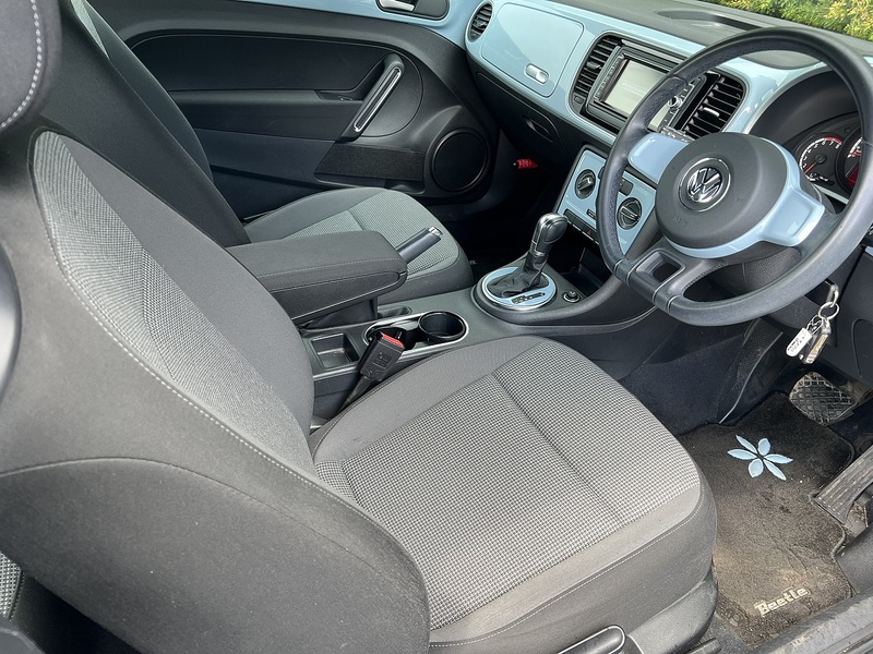 Volkswagen Beetle Design Tsi Dsg - U12235