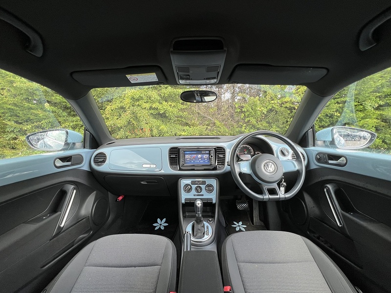 Volkswagen Beetle Design Tsi Dsg - U12235
