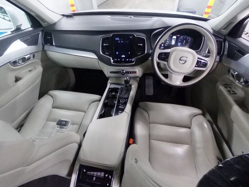 Volvo Xc90 T5 Momentum Awd - U12236