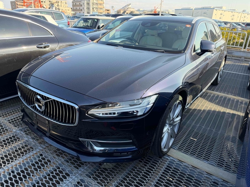 Volvo V90 T6 Inscription Pro - U12237