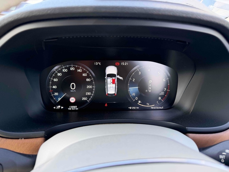 Volvo V90 T6 Inscription Pro - U12237