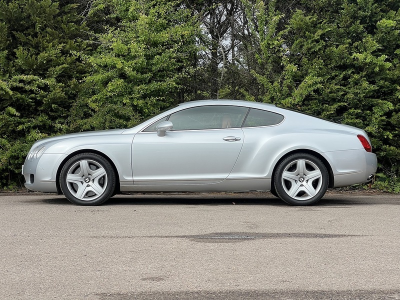 Bentley Continental GT - U12243