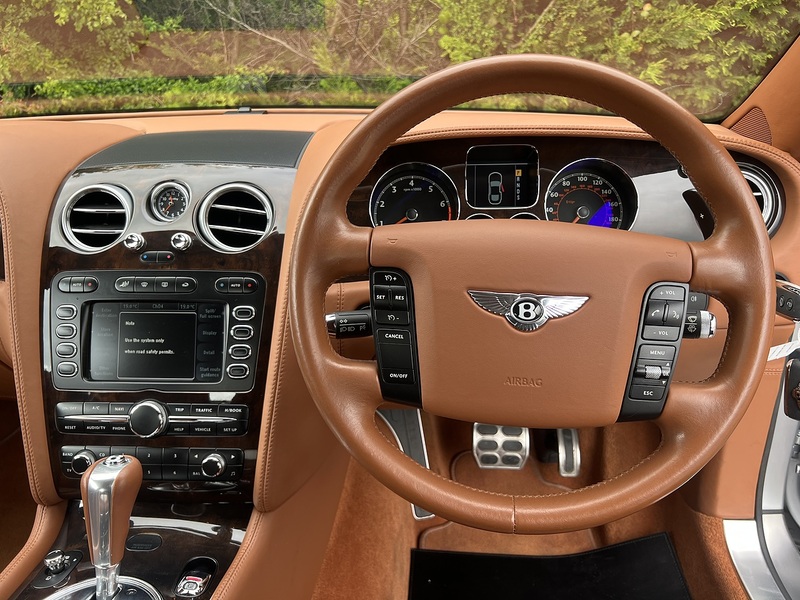 Bentley Continental GT - U12243