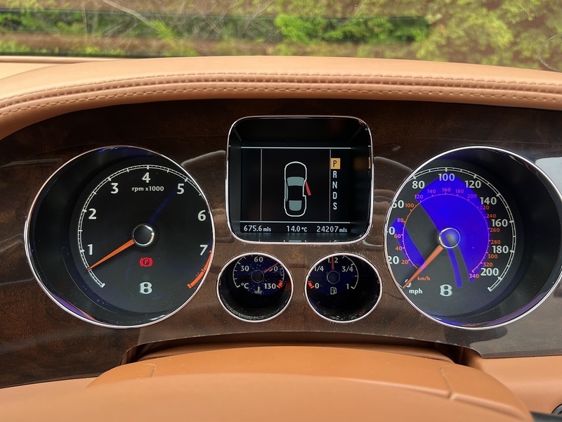 Bentley Continental GT - U12243