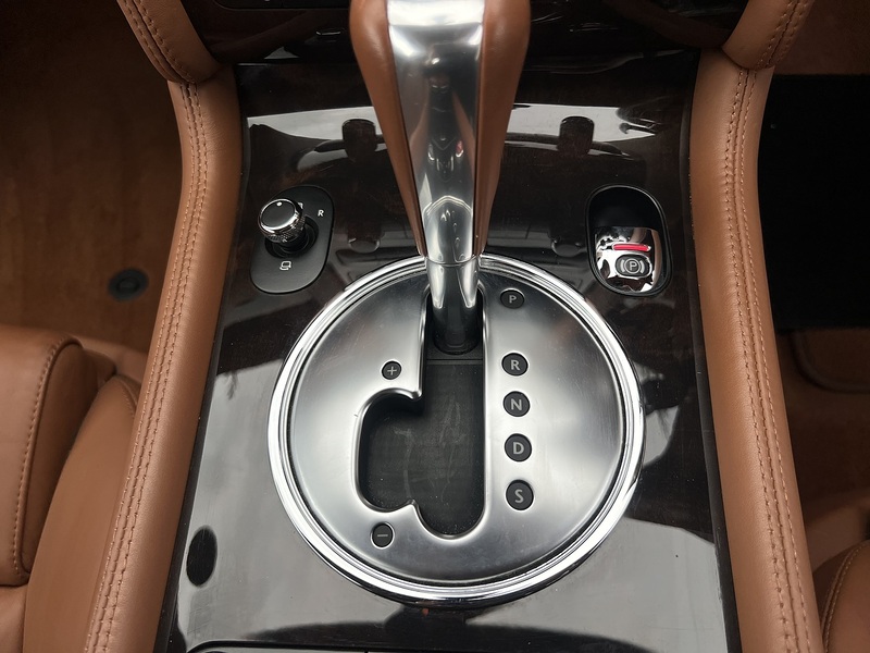 Bentley Continental GT - U12243
