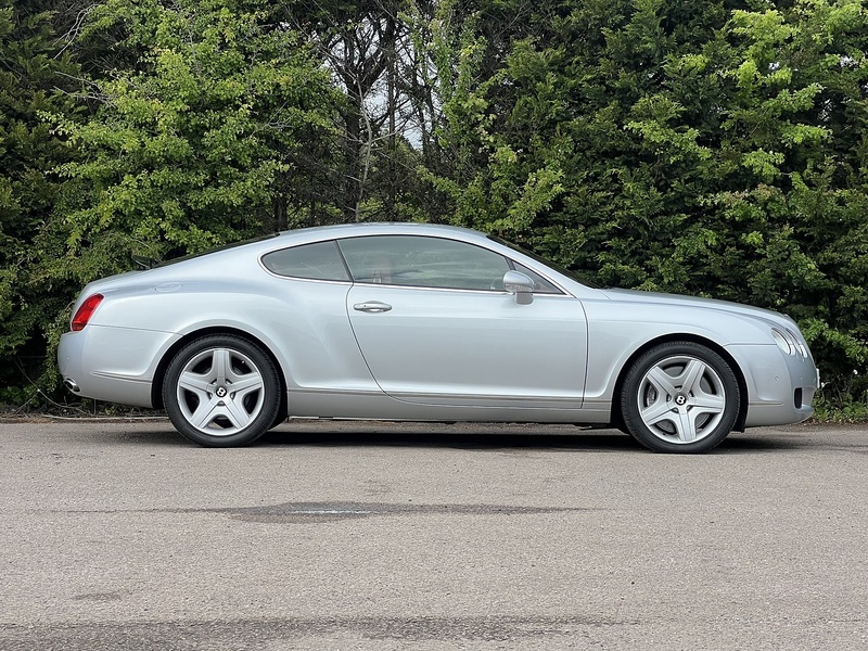 Bentley Continental GT - U12243