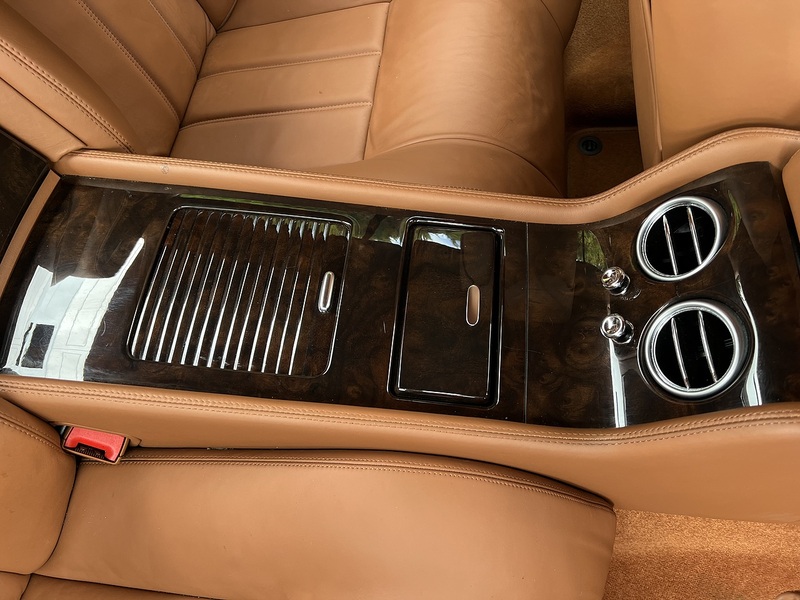 Bentley Continental GT - U12243