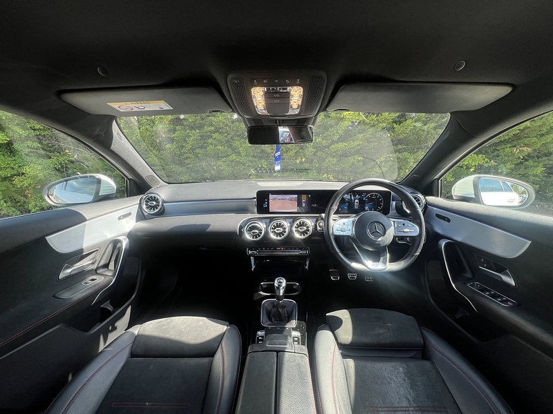 Mercedes-Benz A Class A200 AMG Line - U12245