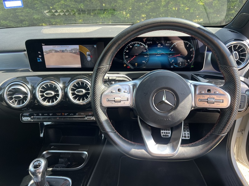 Mercedes-Benz A Class A200 AMG Line - U12245