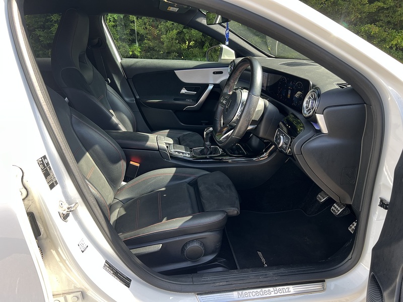 Mercedes-Benz A Class A200 AMG Line - U12245