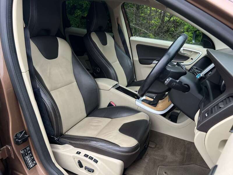 Volvo Xc60 T6 Se Awd - U12248