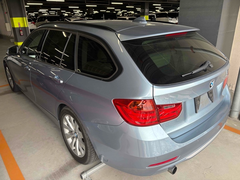 BMW 3 Series 320D Modern Touring - U12254
