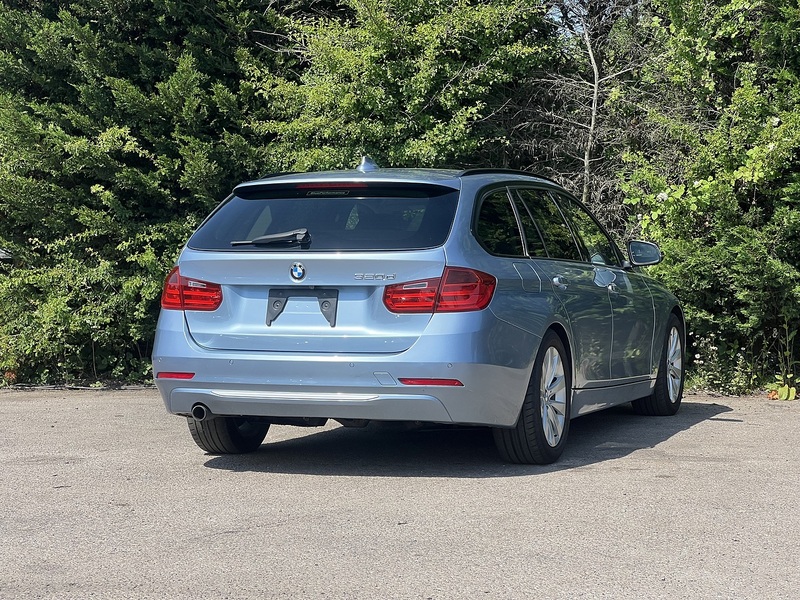 BMW 3 Series 320D Modern Touring - U12254