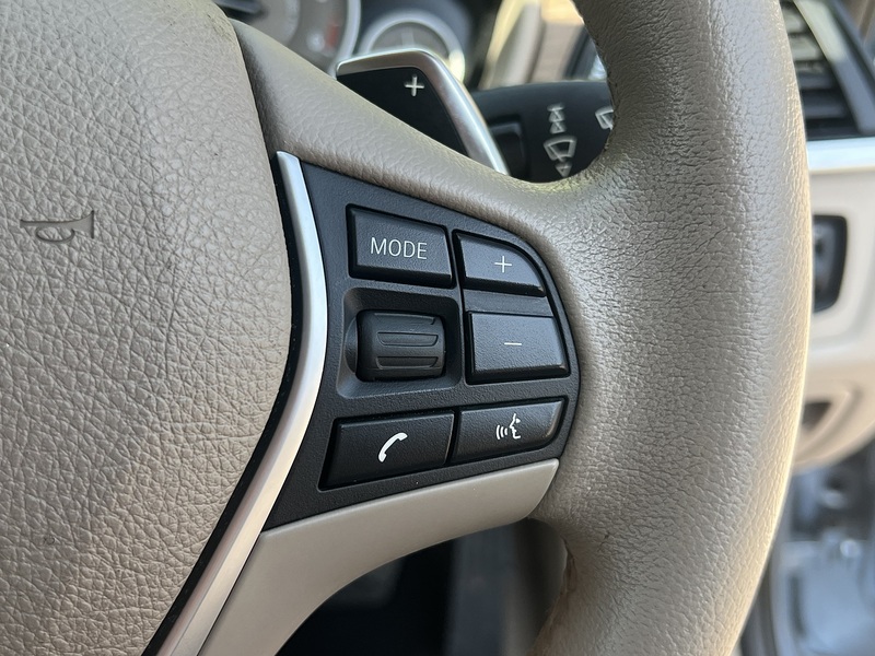 BMW 3 Series 320D Modern Touring - U12254