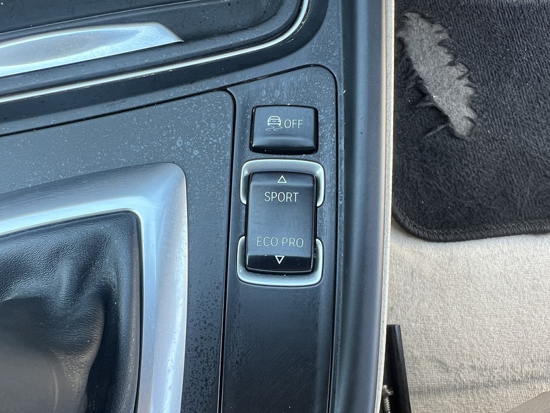BMW 3 Series 320D Modern Touring - U12254