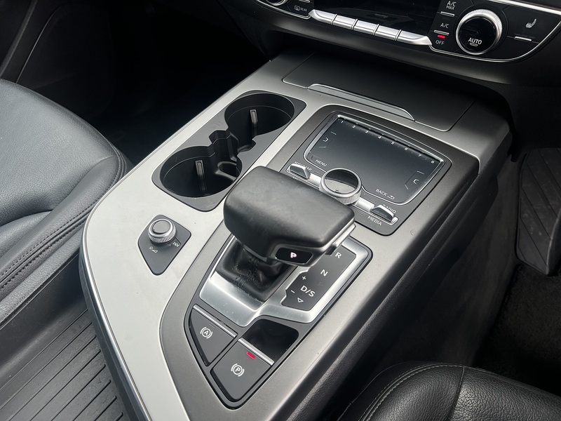 Audi Q7 Tfsi Quattro - U12256