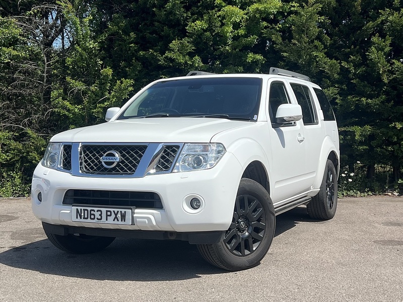 Nissan Pathfinder dCi Tekna - U12258