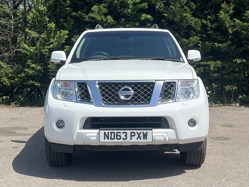 Nissan Pathfinder dCi Tekna - U12258