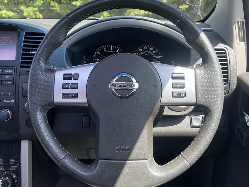 Nissan Pathfinder dCi Tekna - U12258
