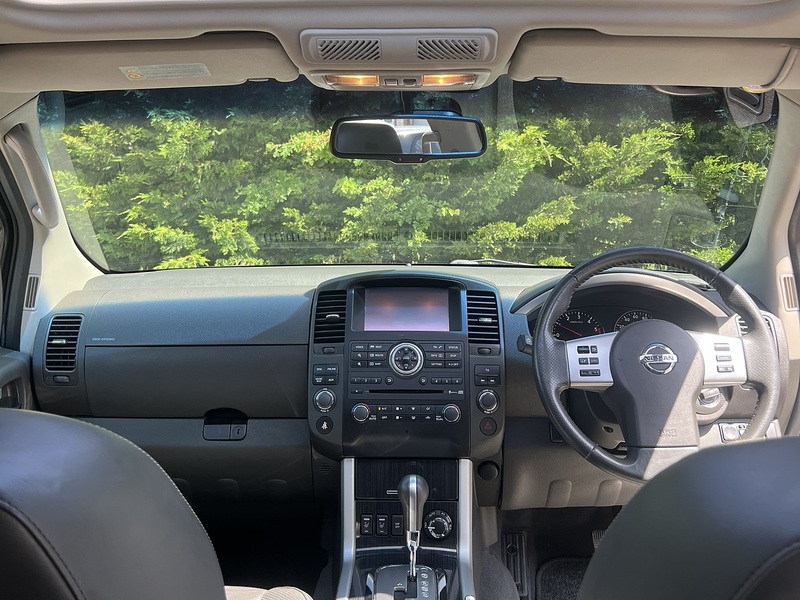 Nissan Pathfinder dCi Tekna - U12258