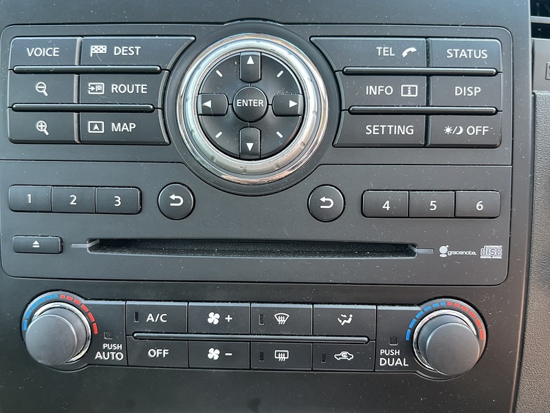 Nissan Pathfinder dCi Tekna - U12258