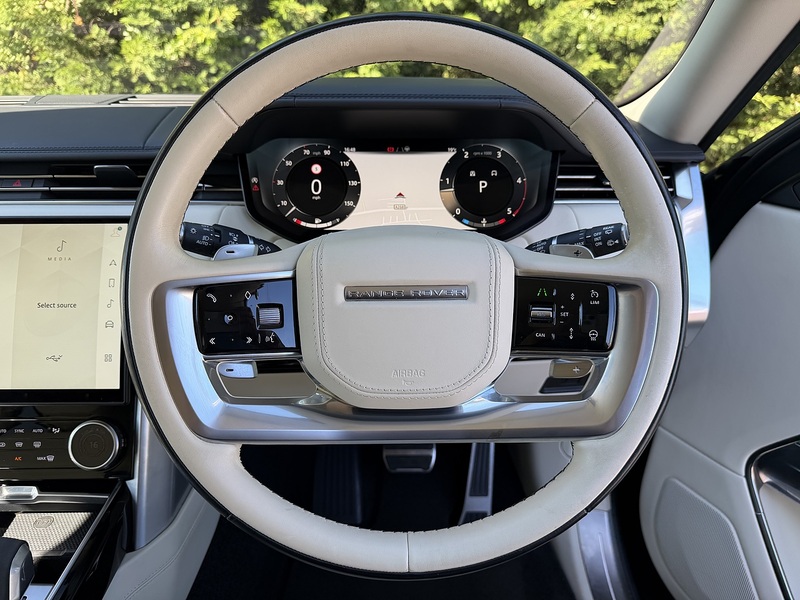 Land Rover Range Rover D300 MHEV Autobiography - U12264