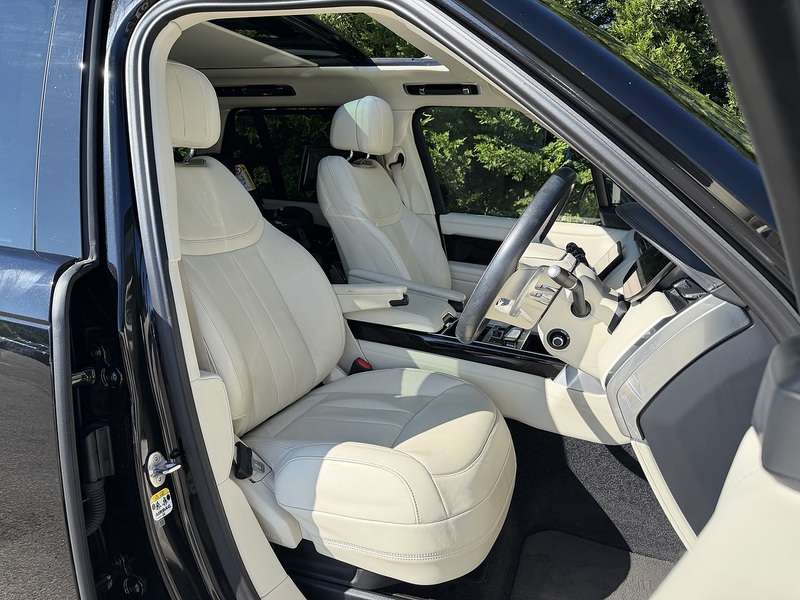 Land Rover Range Rover D300 MHEV Autobiography - U12264