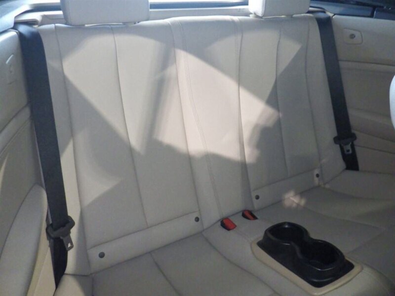 BMW 2 Series 220I Luxury - U12267