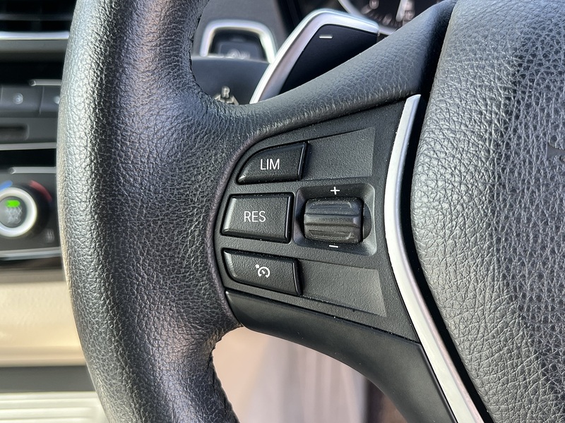 BMW 2 Series 220I Luxury - U12267
