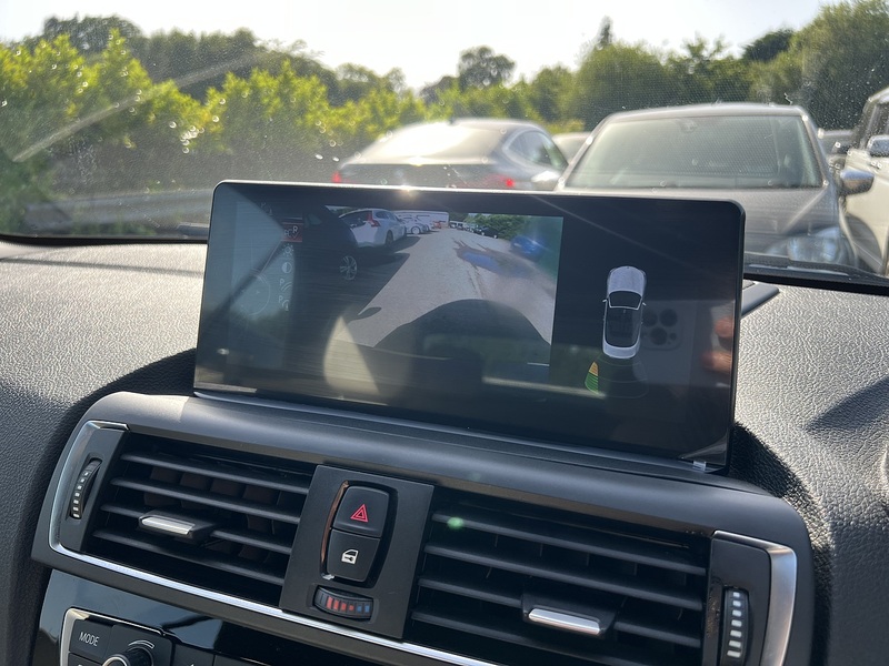 BMW 2 Series 220I Luxury - U12267