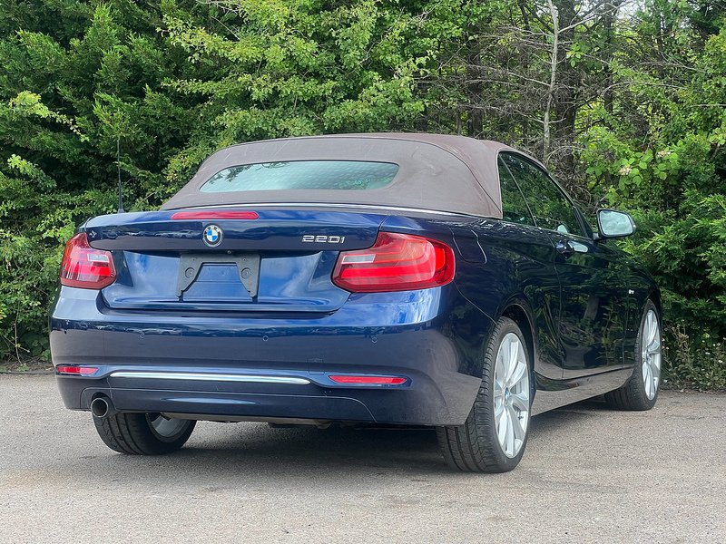 BMW 2 Series 220I Luxury - U12267