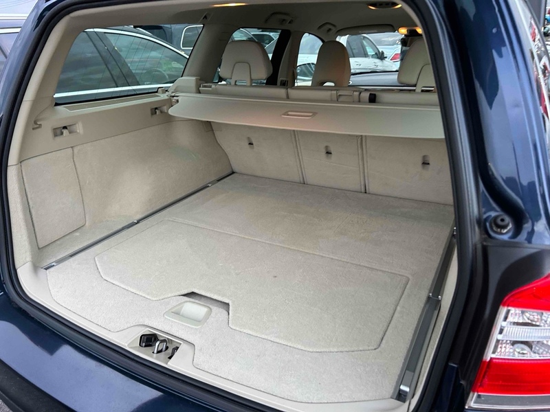 Volvo V70 T4 Se - U12270