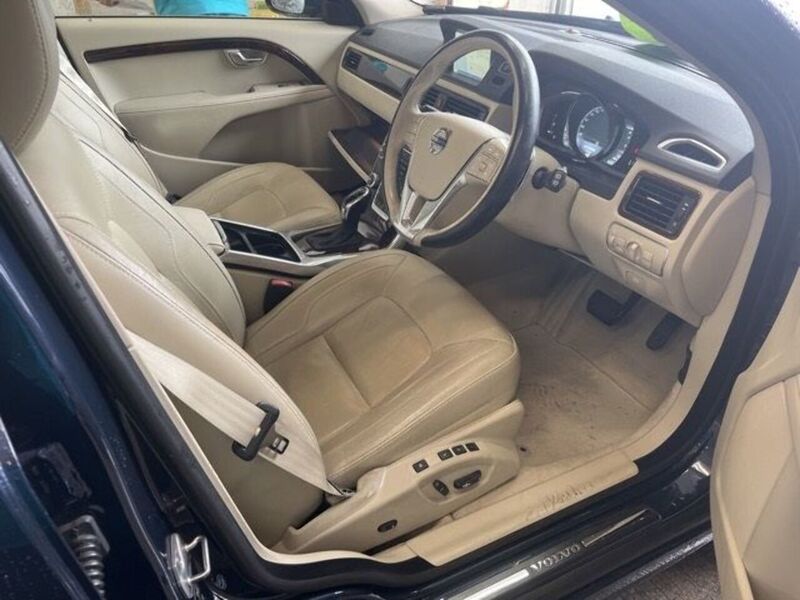 Volvo V70 T4 Se - U12270
