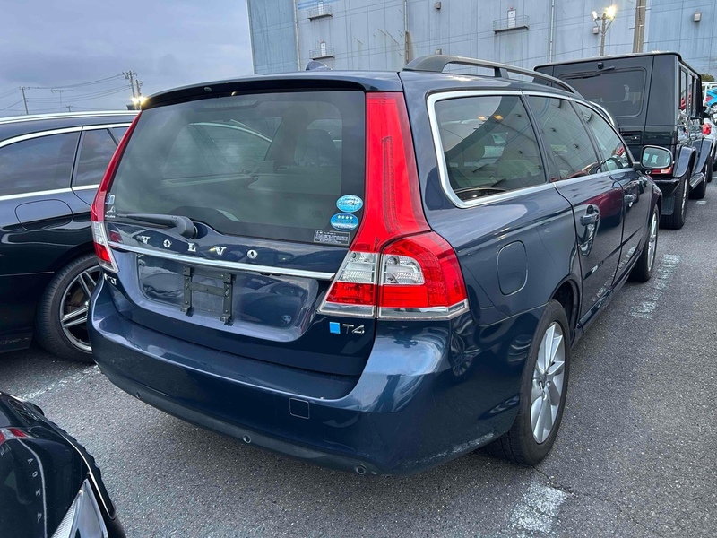 Volvo V70 T4 Se - U12270