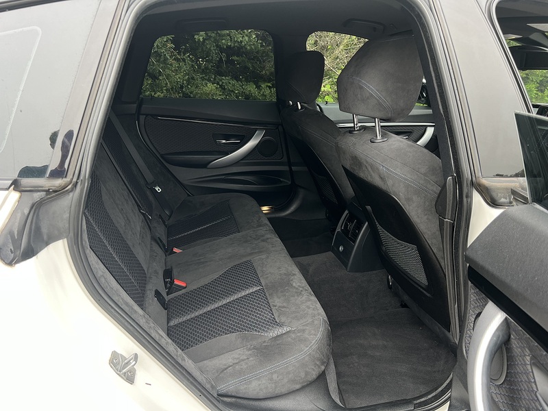 BMW 3 Series 328I M Sport Gran Turismo - U12273