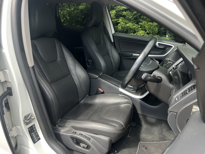 Volvo Xc60 T5 Se Lux Nav - U12274