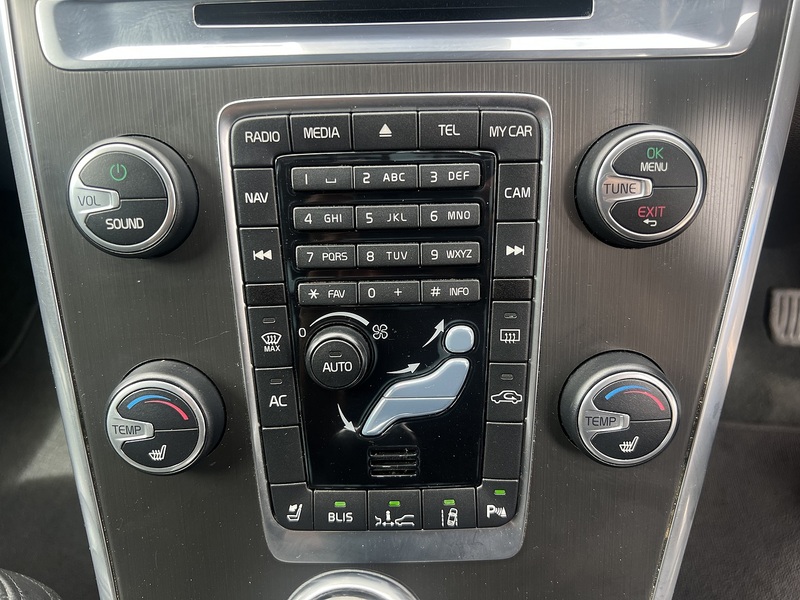 Volvo Xc60 T5 Se Lux Nav - U12274