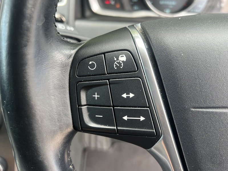 Volvo Xc60 T5 Se Lux Nav - U12274