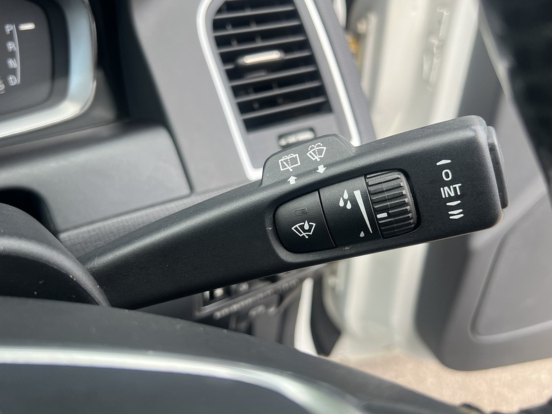 Volvo Xc60 T5 Se Lux Nav - U12274