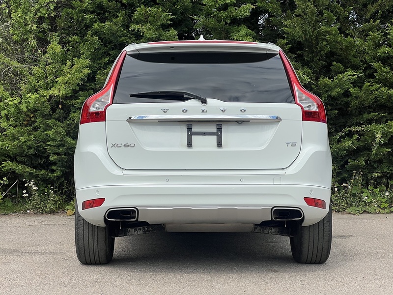 Volvo Xc60 T5 Se Lux Nav - U12274
