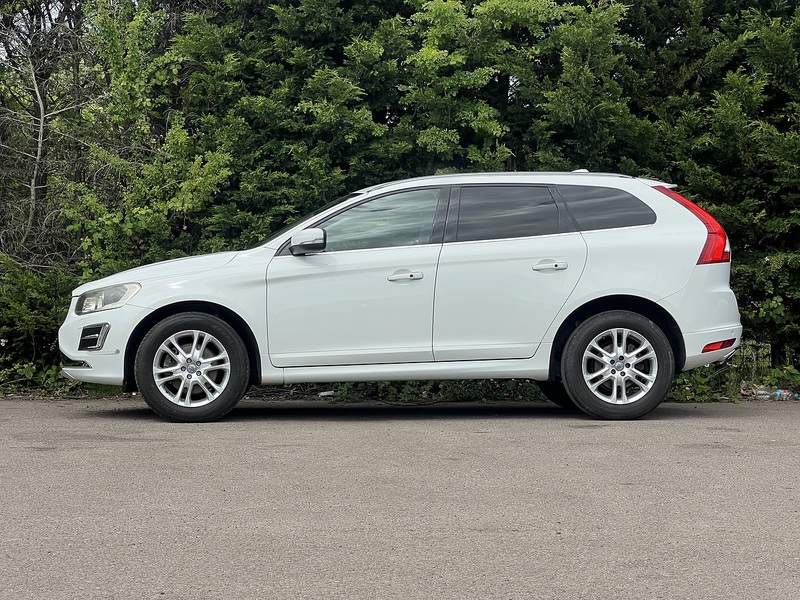 Volvo Xc60 T5 Se Lux Nav - U12274