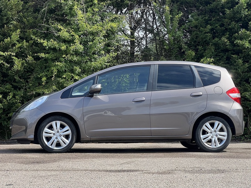 Honda Jazz i-VTEC ES Plus - U12275