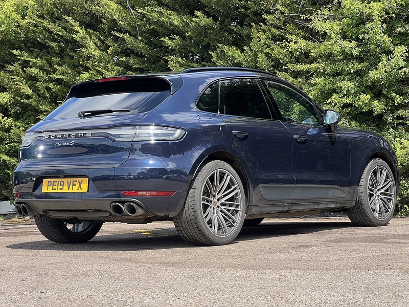 Porsche Macan T V6 S - U12277
