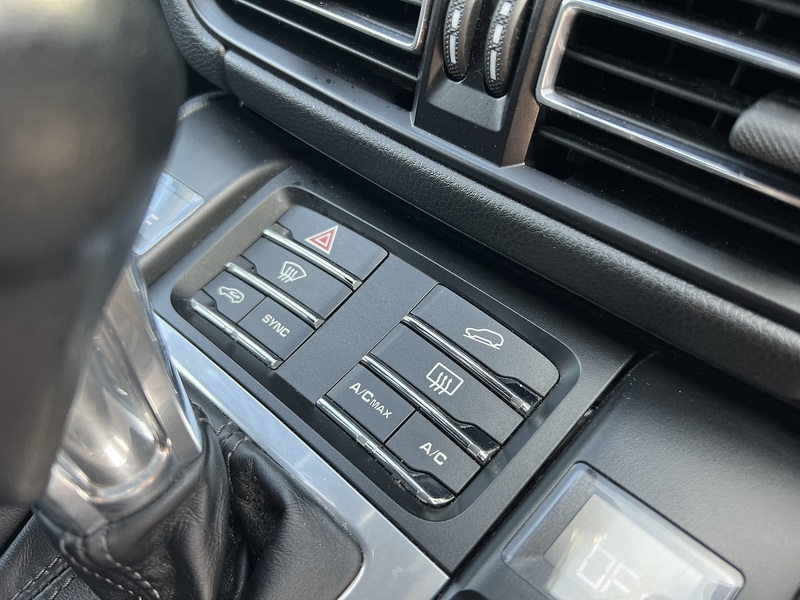 Porsche Macan T V6 S - U12277