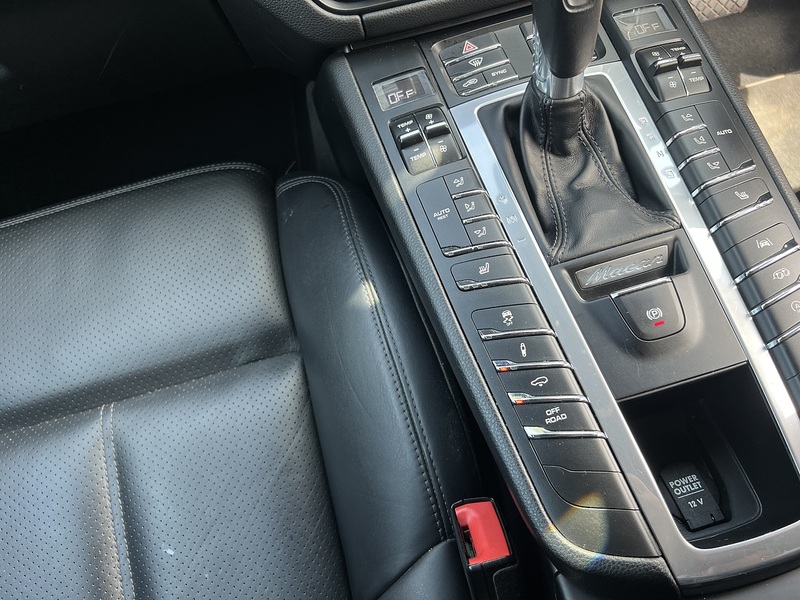 Porsche Macan T V6 S - U12277